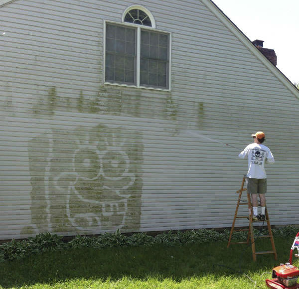 power-washing-house